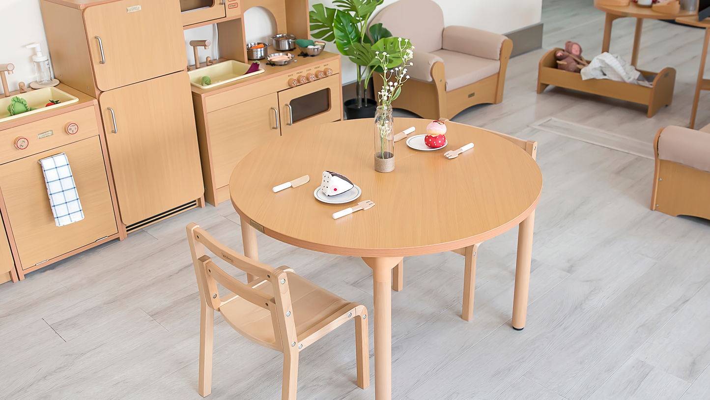 30" Round Table - 22" Height