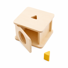 Imbucare Box w/ Triangle Prism