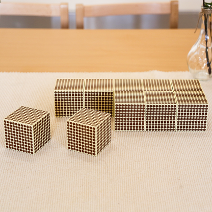 10 Wooden Cube of 1000